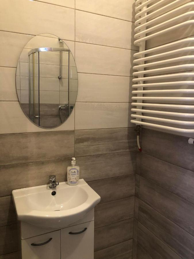 Nad Jeziorem Ryn Apartment